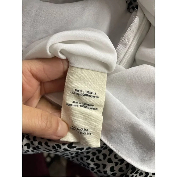 L'Agence Diego Heart Print Wrap Dress - Picture 4 of 14